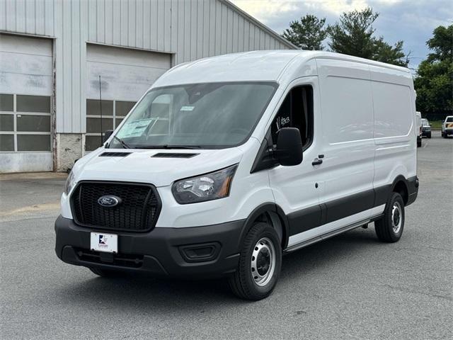 new 2024 Ford Transit-250 car