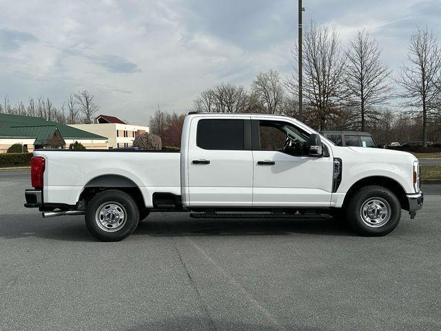 new 2024 Ford F-350 car, priced at $46,000