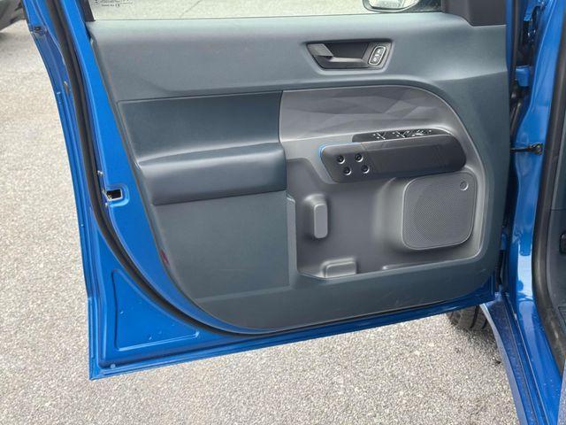 new 2025 Ford Maverick car, priced at $35,925