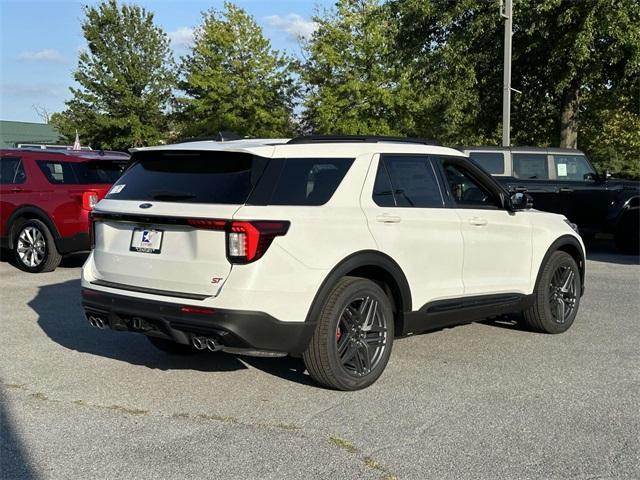 new 2025 Ford Explorer car, priced at $60,590