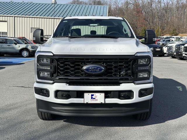 new 2024 Ford F-350 car, priced at $60,000