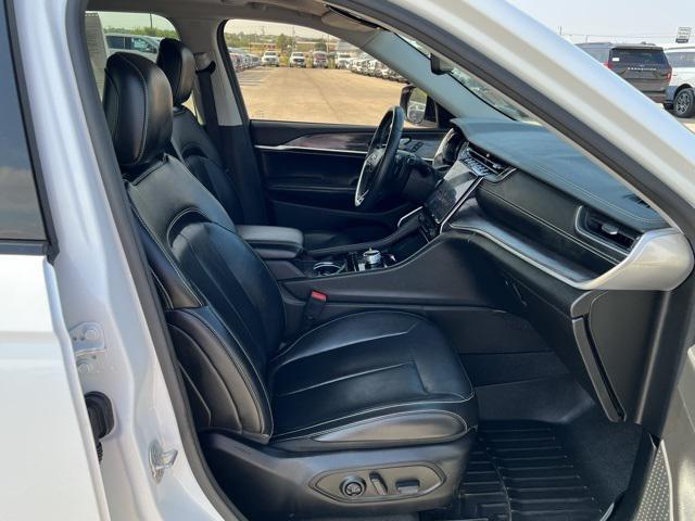 used 2021 Jeep Grand Cherokee L car, priced at $26,900