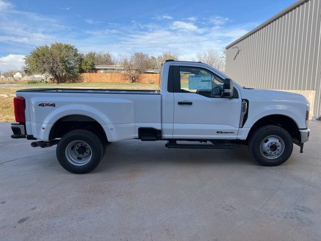 new 2024 Ford F-350 car, priced at $62,140