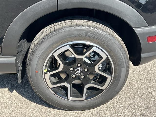 new 2024 Ford Bronco Sport car, priced at $30,289