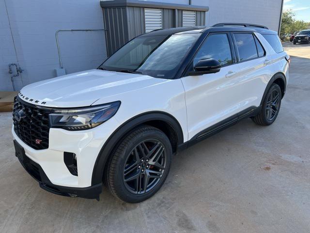 new 2025 Ford Explorer car, priced at $62,890