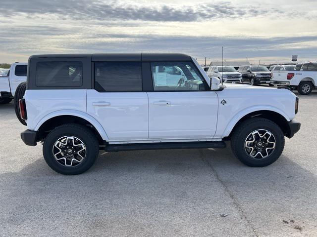 new 2024 Ford Bronco car, priced at $52,697