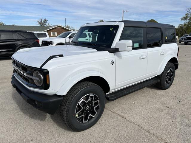 new 2024 Ford Bronco car, priced at $52,697