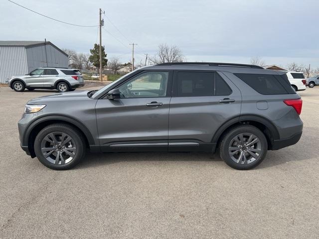 new 2024 Ford Explorer car, priced at $43,975