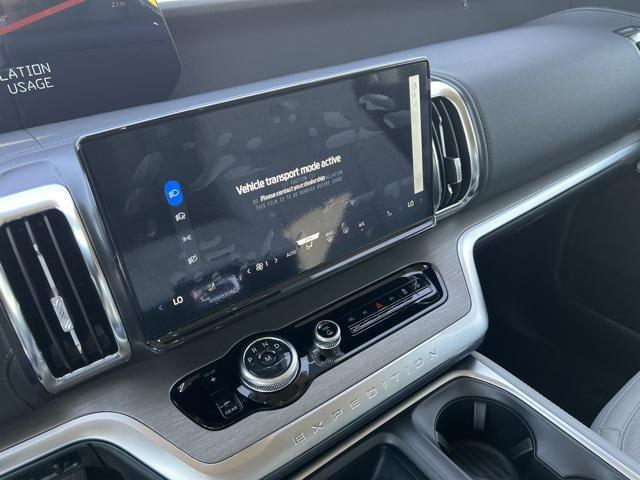 new 2025 Ford Expedition Max car, priced at $82,598