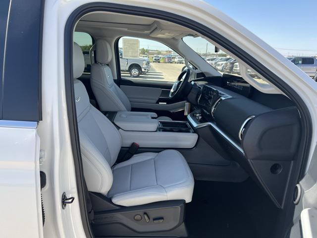 new 2025 Ford Expedition Max car, priced at $82,598