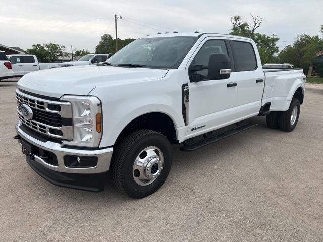 new 2025 Ford F-350 car, priced at $75,040
