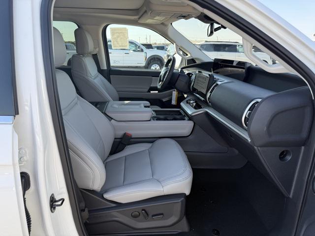 new 2025 Ford Expedition Max car, priced at $72,159