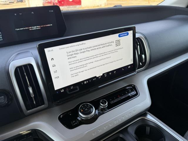 new 2025 Ford Expedition Max car, priced at $72,159