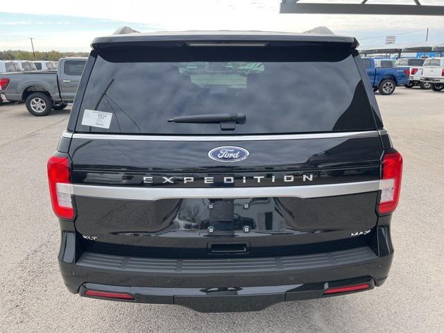 new 2024 Ford Expedition car, priced at $61,152