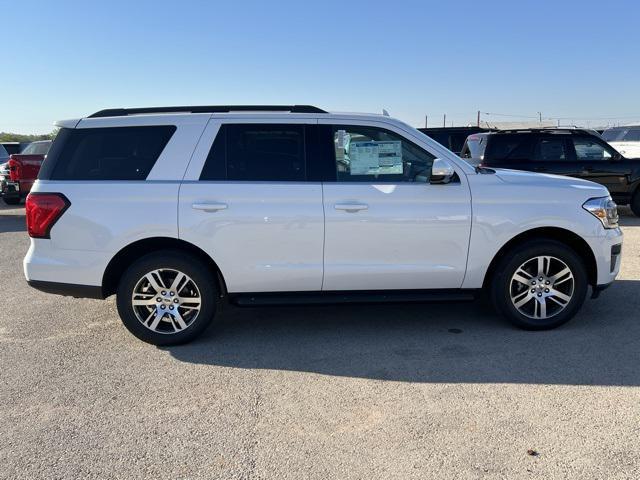 new 2024 Ford Expedition car, priced at $62,005