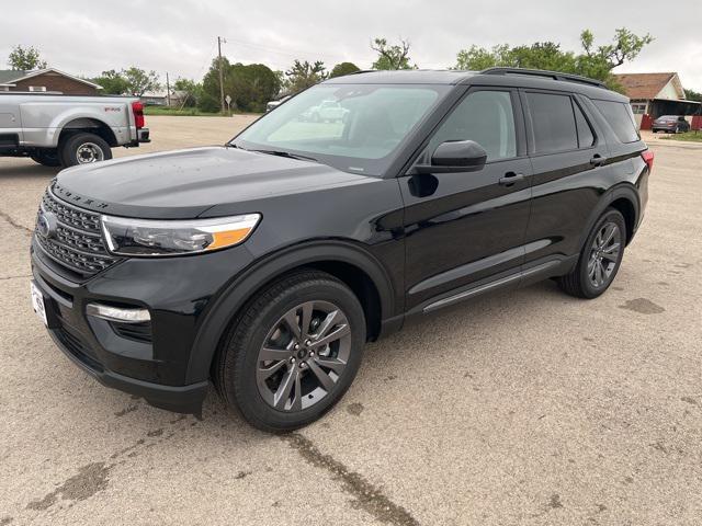 new 2024 Ford Explorer car, priced at $39,969