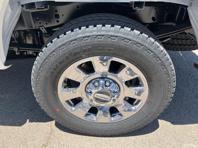 new 2025 Ford F-250 car, priced at $81,320