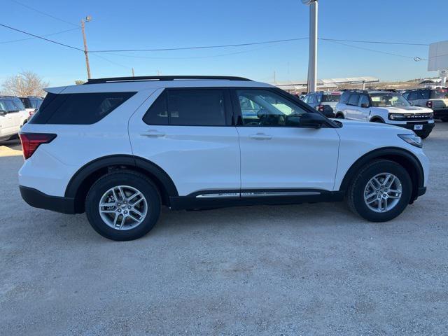 new 2025 Ford Explorer car, priced at $45,605