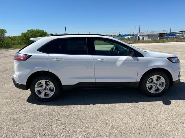 new 2024 Ford Edge car, priced at $36,621