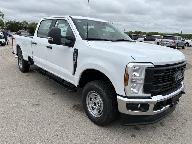 new 2025 Ford F-250 car, priced at $54,116