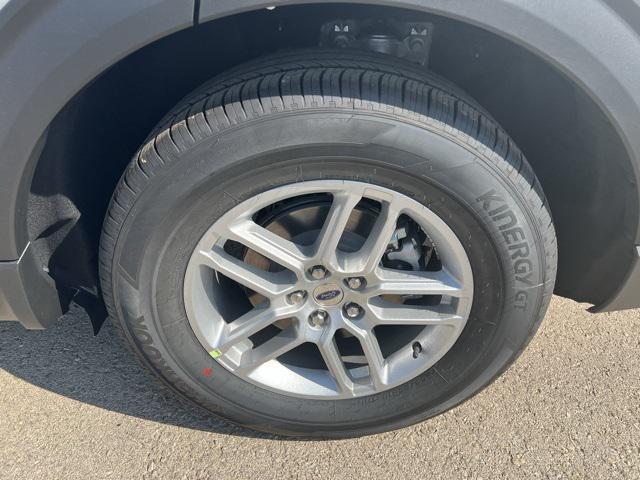 new 2025 Ford Explorer car, priced at $42,601