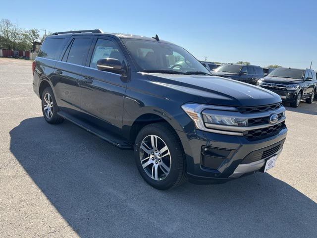 new 2024 Ford Expedition car, priced at $67,162