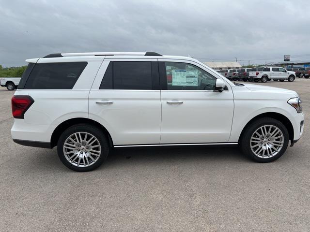 new 2024 Ford Expedition car, priced at $65,912