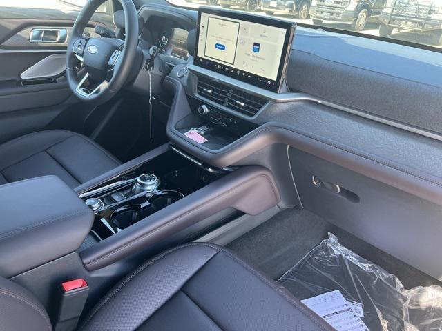 new 2025 Ford Explorer car, priced at $51,545