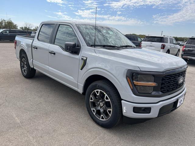 new 2024 Ford F-150 car, priced at $40,472