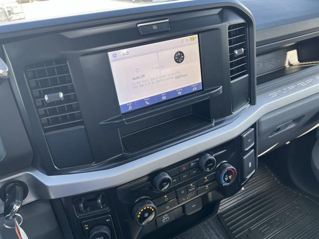 new 2025 Ford F-350 car, priced at $58,166