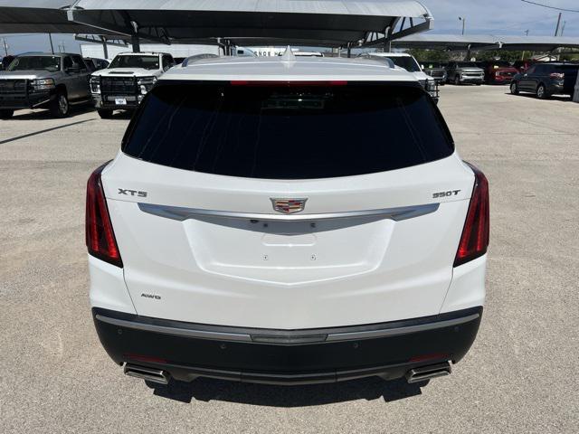 used 2025 Cadillac XT5 car, priced at $42,900
