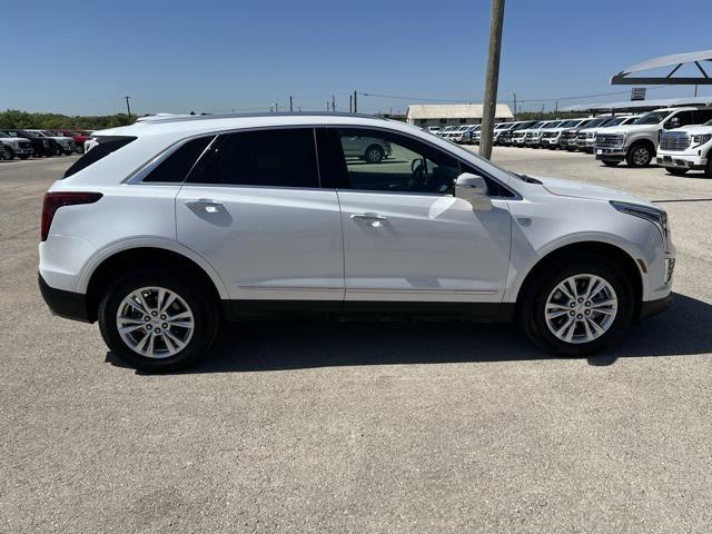 used 2025 Cadillac XT5 car, priced at $42,900