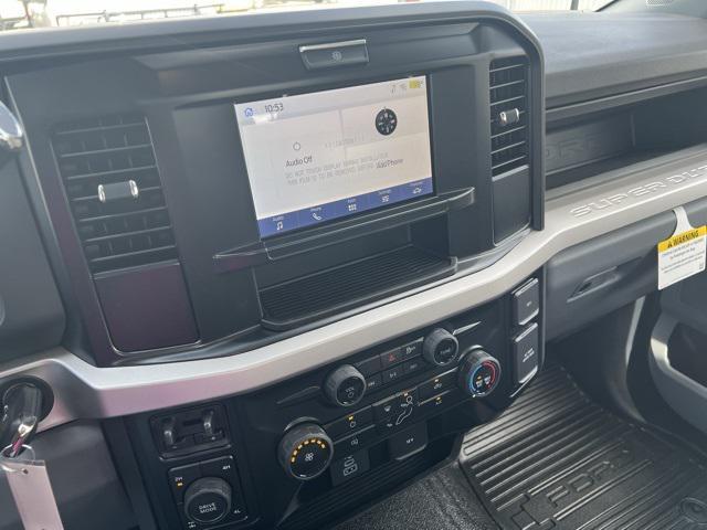 new 2025 Ford F-250 car, priced at $60,892