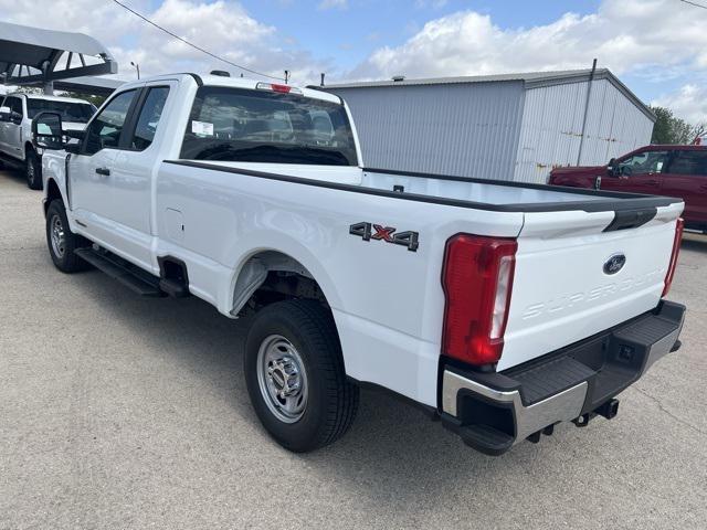 new 2025 Ford F-250 car, priced at $60,892