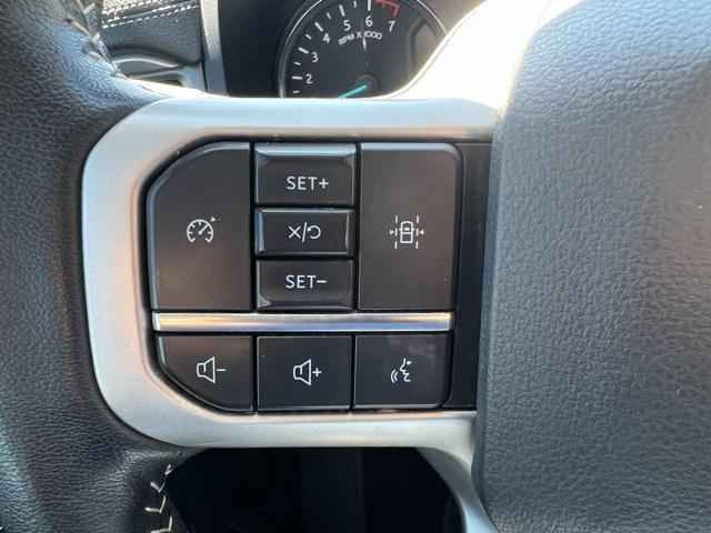 used 2022 Ford Expedition car, priced at $39,900