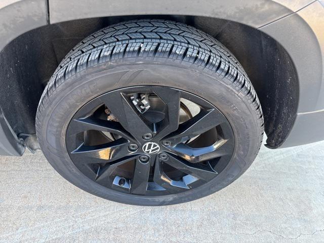 used 2024 Volkswagen Taos car, priced at $23,900