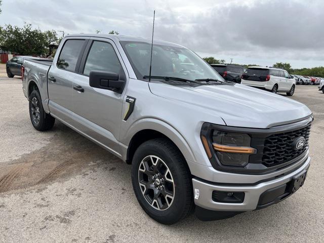new 2025 Ford F-150 car, priced at $44,257