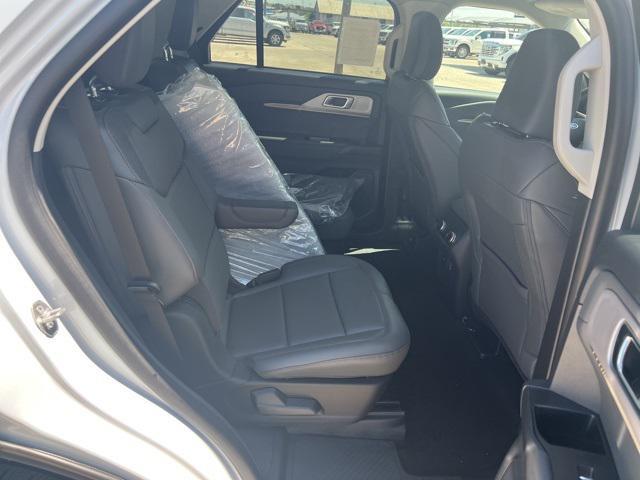 new 2025 Ford Explorer car, priced at $42,181