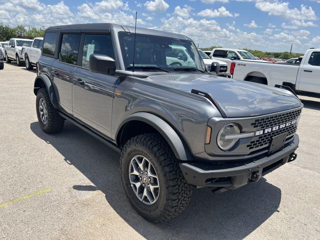 new 2025 Ford Bronco car, priced at $59,536