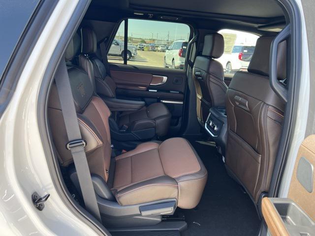 new 2025 Ford Expedition car, priced at $85,486