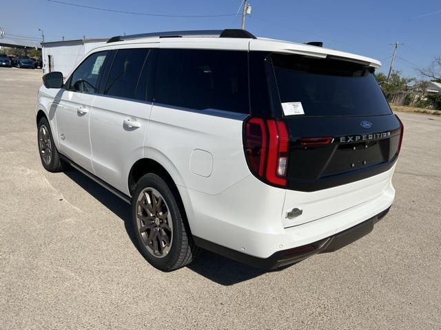 new 2025 Ford Expedition car, priced at $85,486