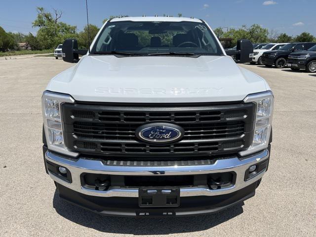 new 2025 Ford F-450 car, priced at $72,845