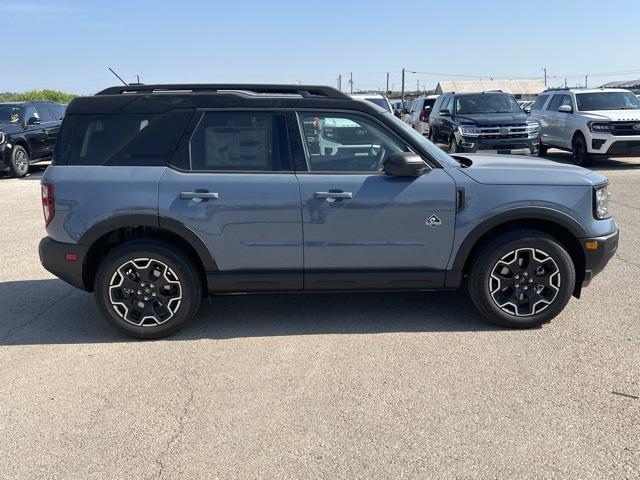 new 2025 Ford Bronco Sport car, priced at $39,085