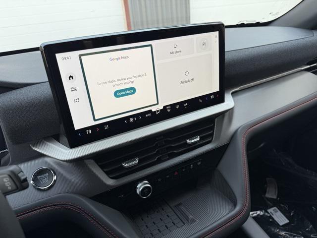 new 2025 Ford Explorer car, priced at $47,072