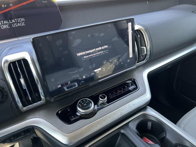 new 2025 Ford Expedition Max car, priced at $82,598