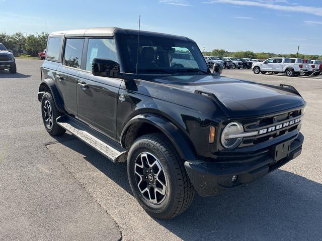 new 2025 Ford Bronco car, priced at $51,312