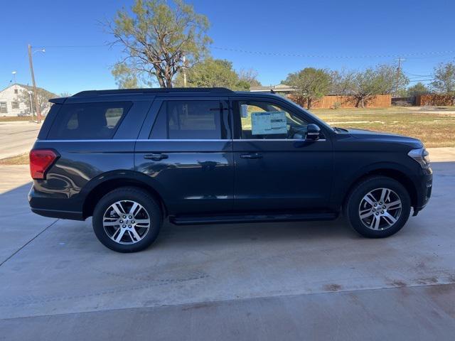 new 2024 Ford Expedition car, priced at $59,521