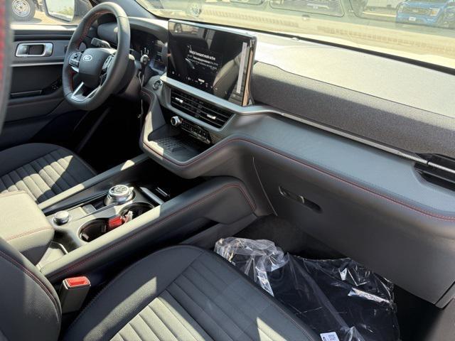 new 2025 Ford Explorer car, priced at $47,354