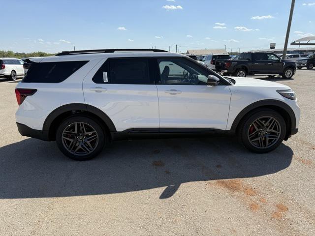 new 2025 Ford Explorer car, priced at $47,354