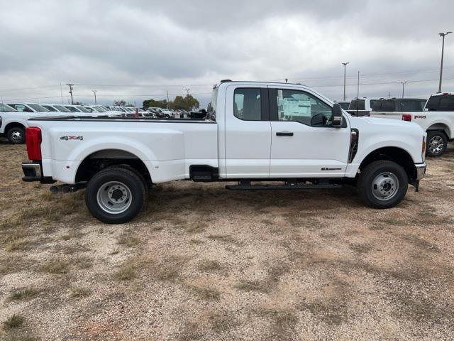 new 2024 Ford F-350 car, priced at $63,990